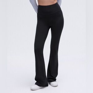 Lululemon Groove Nulu Super High Rise Flared Pant (Regular Inseam)